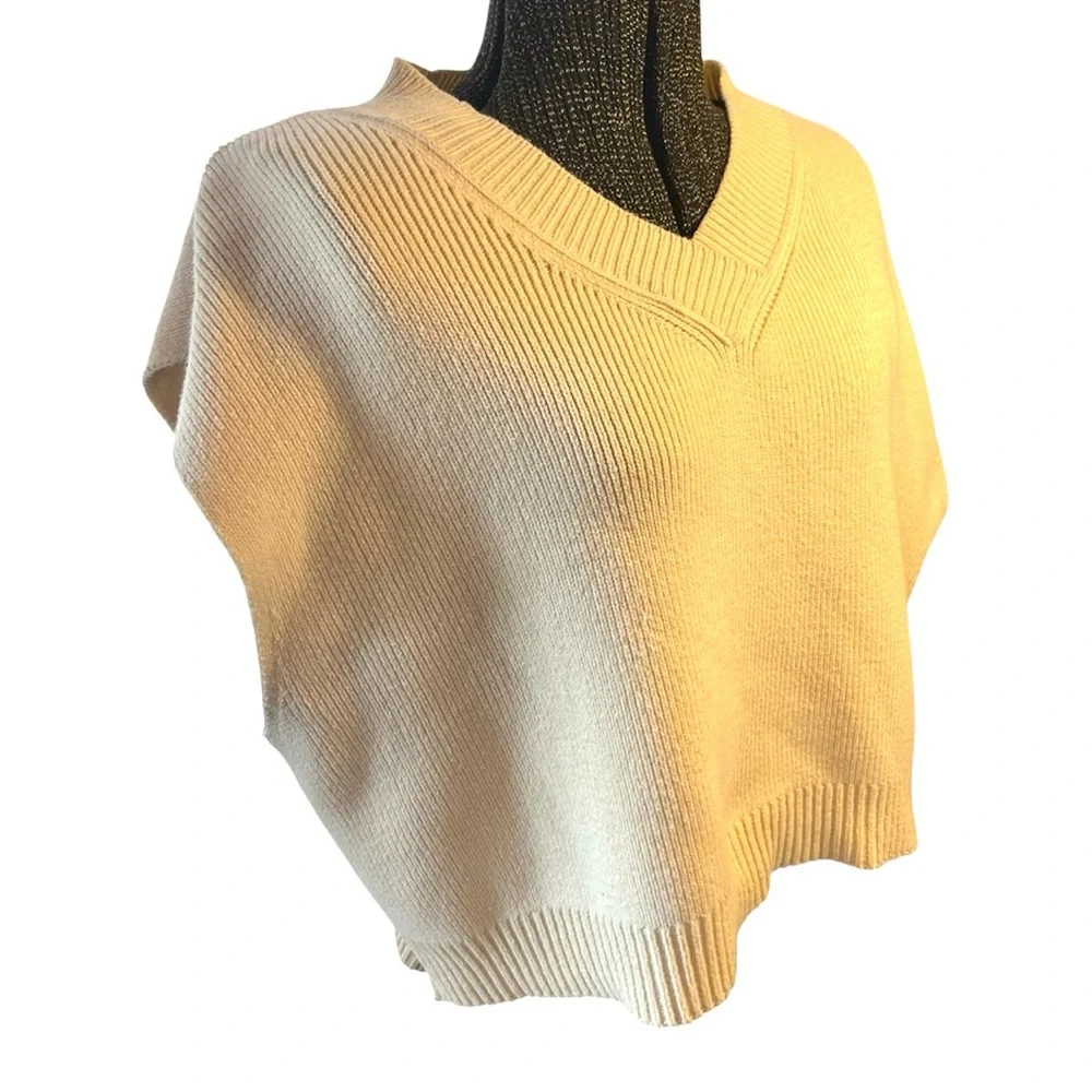 Free People Cream Oversized Sweater Vest V Neck Chunky Knit Boho L - Picture 3 of 11